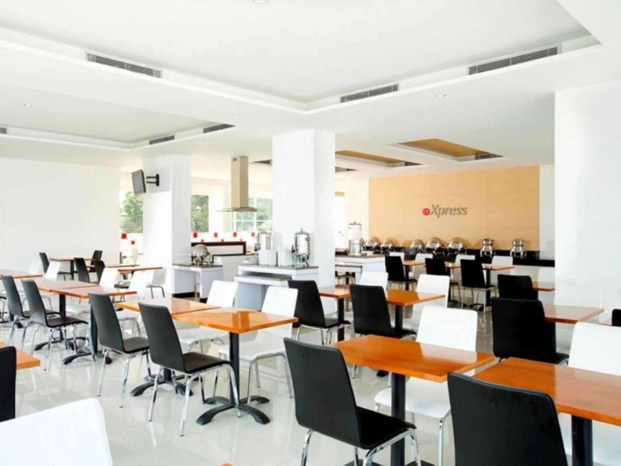 Amaris Hotel Tebet Jakarta Extérieur photo